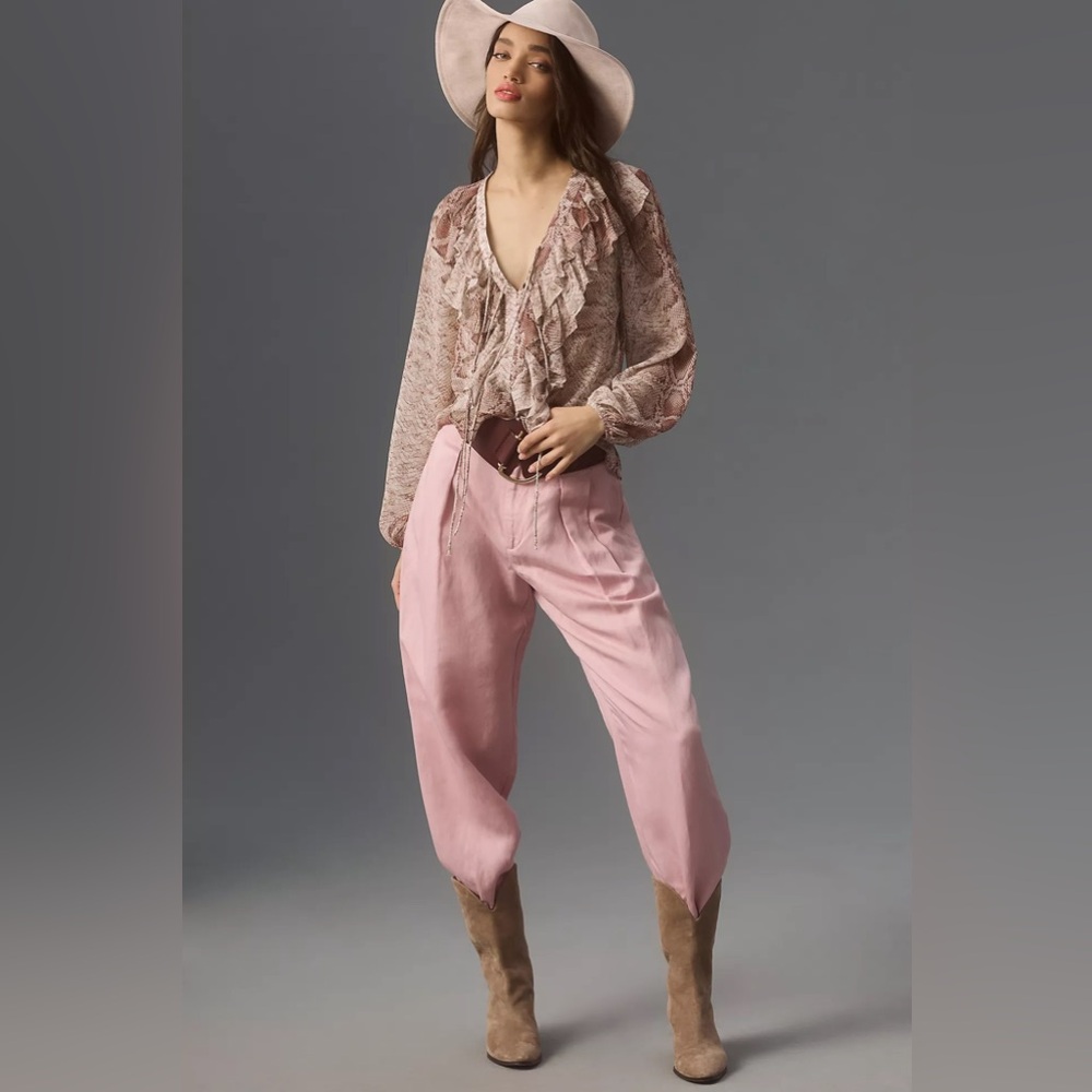 Long-Sleeve Ruffled Blouse - Picture 10 of 11